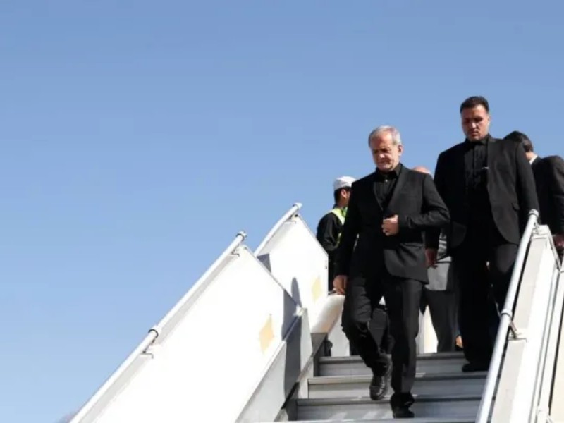 رئیس جمهور روز چهارشنبه در اولین سفر خارجی خود، به عراق خواهد رفت. رئیس جمهور روز چهارشنبه در اولین سفر خارجی خود، به عراق خواهد رفت.