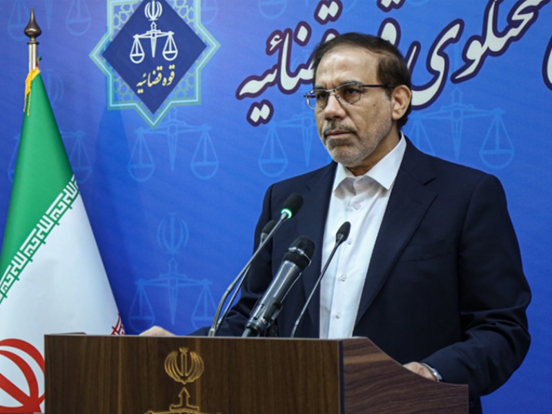 برخی داروهای کمیاب به راحتی در بازار آزاد یافت می‌شوند/ جریان دارویی کشور نشتی‌هایی دارد