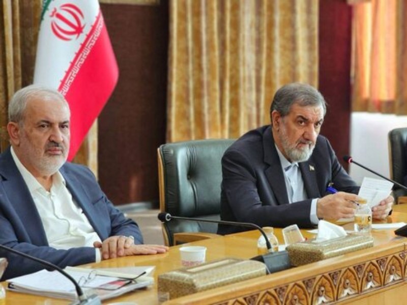 تاکید وزیر نیرو بر تکمیل نیروگاه‌های اتمی بوشهر/ اسلامی: به تولید انرژی پاک نیازمندیم