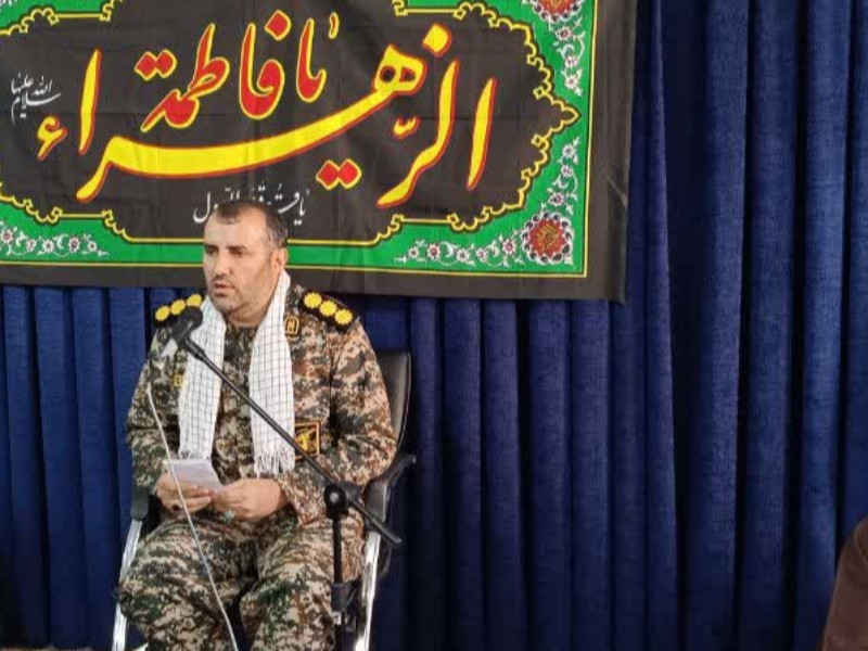 بسیج مدرسه عشق و پاره‌تن مردم است