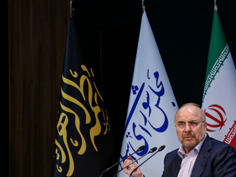 مجلس به تعیین قیمت بنزین ورود نمی‌کند