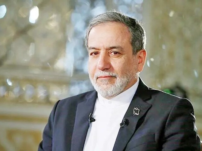 فعالان اقتصادی سربازان جبهه مقابله با فشارهای اقتصادی هستند