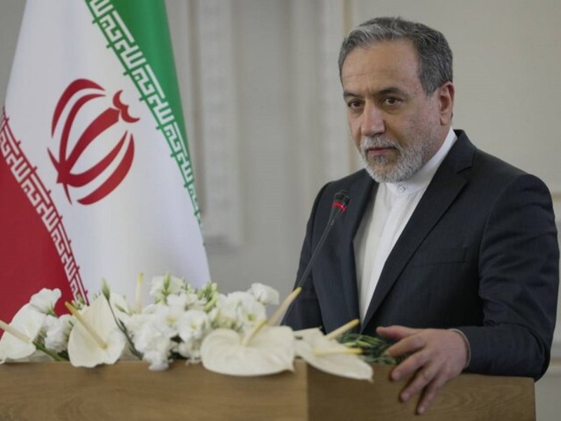 غنی‌سازی حق مسلم ماست/ صنعت موشکی هیچ وقت قابل مذاکره نیست