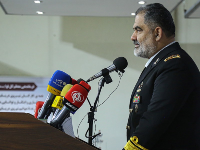 شبانه‌روز تحرکات دشمنان را رصد می‌کنیم