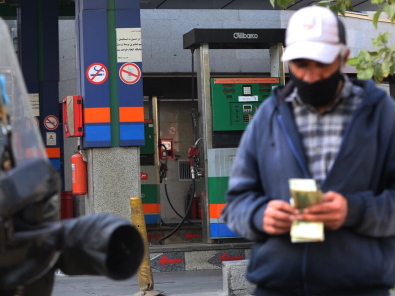 نرخ سوم بنزین آغاز مهندسی دوباره نظام یارانه سوخت/۲ راهکار برای مدیریت انرژی نرخ سوم بنزین آغاز مهندسی دوباره نظام یارانه سوخت/۲ راهکار برای مدیریت انرژی