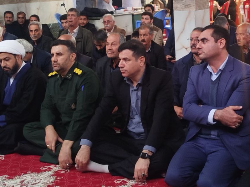 ارائه خدمات رایگان بهداشتی و درمانی سپاه در روستای مومهای اسلامآبادغرب ارائه خدمات رایگان بهداشتی و درمانی سپاه در روستای مومهای اسلامآبادغرب